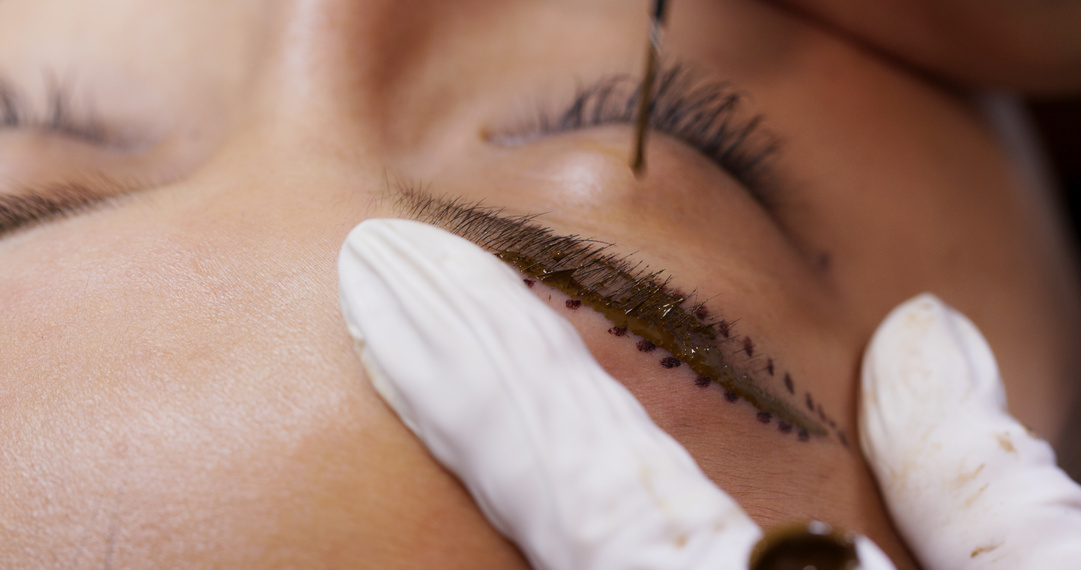 Beautician Specialist of Permanent Makeup Making Brow Microbladi